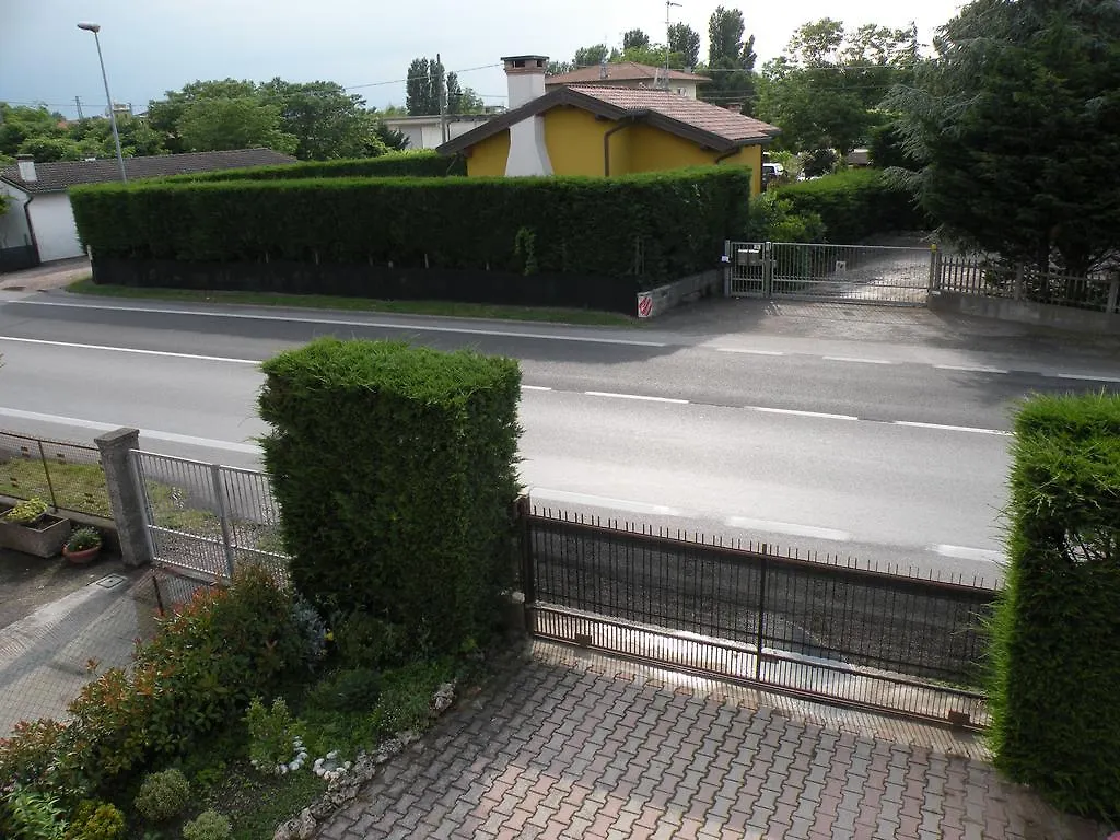 Casa Oriana Villa Rosolina Holiday home
